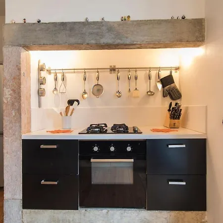 Lovelystay - Beautiful, Calm & Spacious Flat Near Bairro Alto Apartamento Lisboa